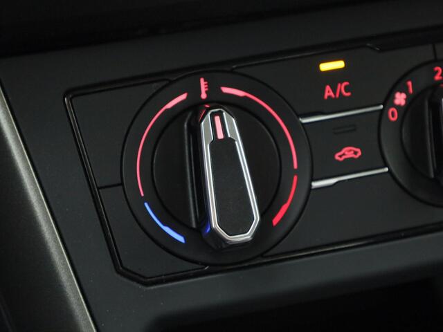 Volkswagen POLO 1.0TSI/95PK Comfortline DSG · Navigatie · Apple/Android Car Play · Camera + Parkeersensoren