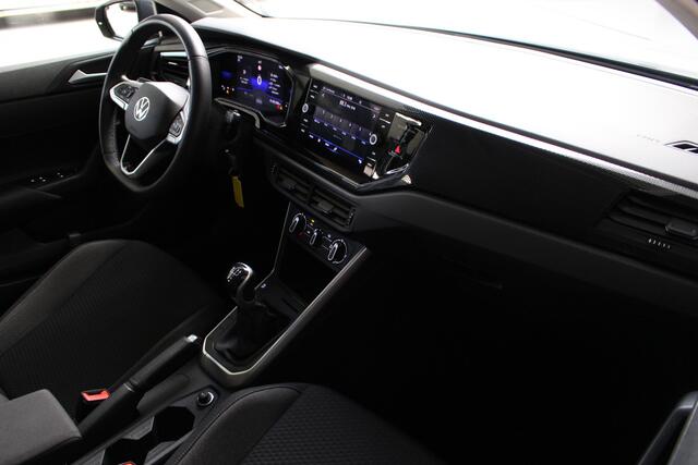 Volkswagen POLO 1.0 TSI Life Navigatie | Airco | Lichtmetalen velgen | Cruise Control