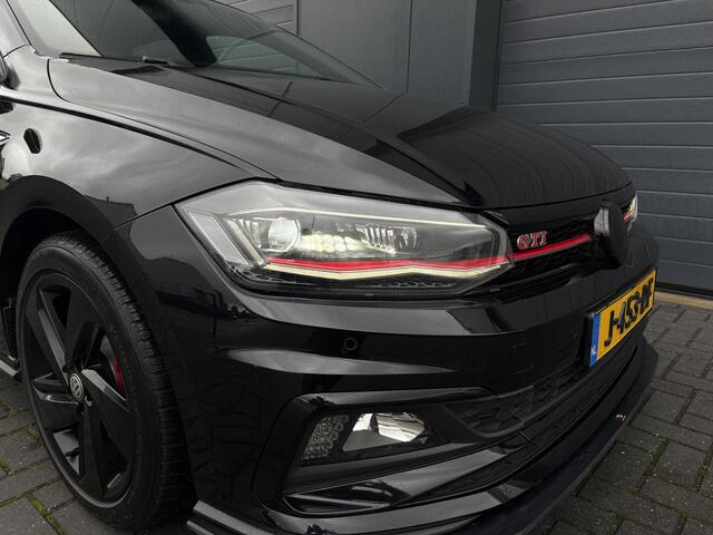 Volkswagen POLO 2.0 TSI GTI DSG / LED / PDC / CARPLAY / CLIMA