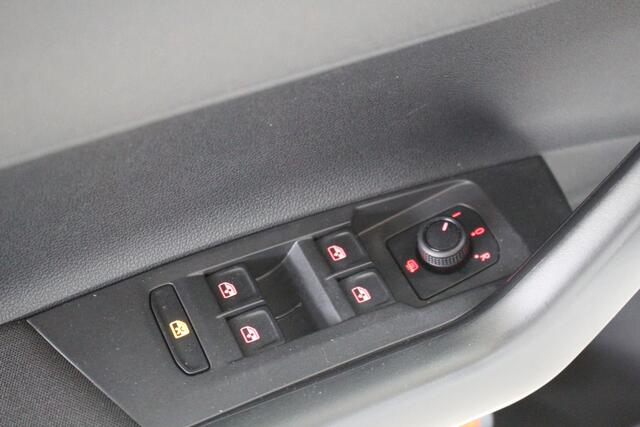 Volkswagen POLO 1.0 TSI Comfortline Navigatie | Lichtmetalen velgen | Airco |