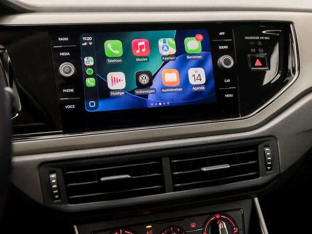 Volkswagen POLO 1.0 TSI Sportline (APPLE CARPLAY, CRUISE, LM VELGEN, SPORTSTOELEN, START/STOP, BLUETOOTH, NIEUWSTAAT)