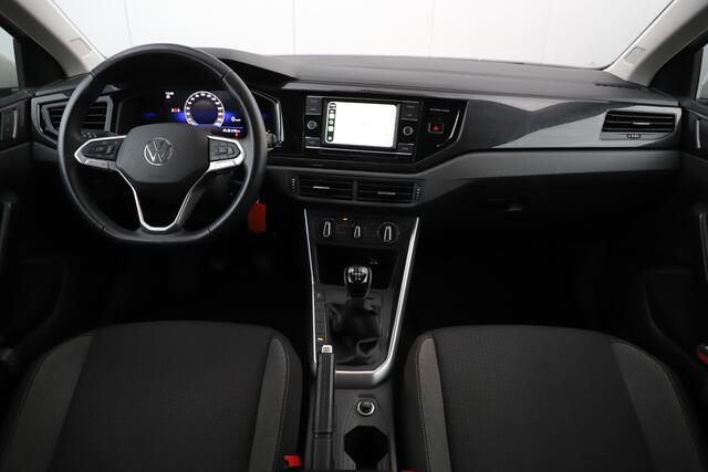 Volkswagen POLO 1.0 TSI Life 95PK 16 inch LMV Carplay Android Navigatie Parkeersensor Full LED Airco Adaptive Cruise