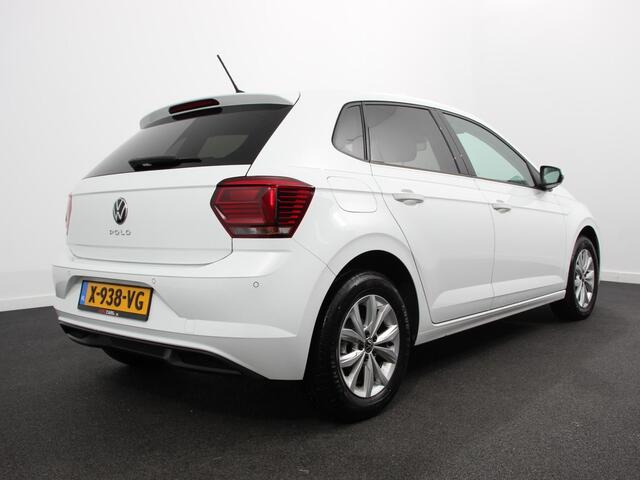 Volkswagen POLO 1.0 TSI 110pk Highline Plus DSG | Apple Carplay/Android Auto | Dab | Parkeer sensoren | Extra Getint Glas | Adaptive Cruise Control