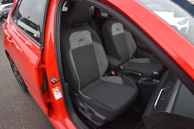 Volkswagen POLO 1.0 TSI Highline Business R-Line , PANODAK , VIRTUAL COCKPIT , LED KOPL , PDC V+A ,