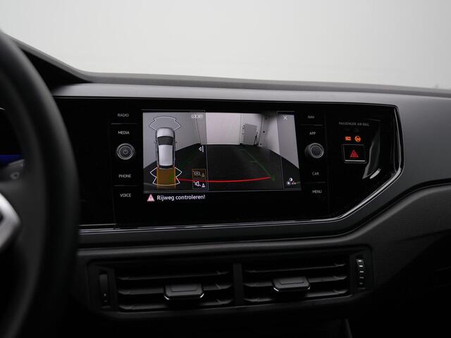 Volkswagen POLO 1.0 TSI 95 pk DSG R-Line | Panoramadak | IQ Light | Achteruitrijcamera | Navigatie | Stoelverwarming