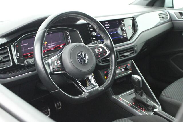 Volkswagen POLO 1.0 TSI 116pk DSG 2x R-Line Led Virtual Cockpit Camera ACC Stoelverwarming Navigatie Panoramadak