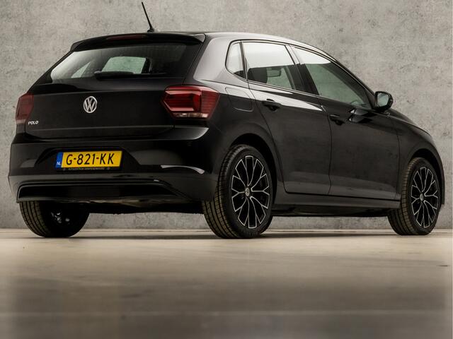 Volkswagen POLO 1.0 TSI Sportline (APPLE CARPLAY, GROOT NAVI, CLIMATE, CAMERA, SPORTSTOELEN, LM VELGEN, ADAPTIVE CRUISE, MODE KNOP, PARKEER ASSISTENT, PARKEERSENSOREN, NIEUWSTAAT)