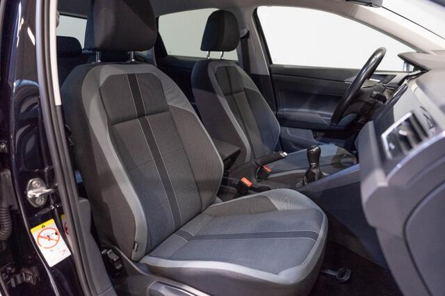 Volkswagen POLO 1.0 TSI Highline Business R-Line, 16 LM velgen, PDC, Multimedia