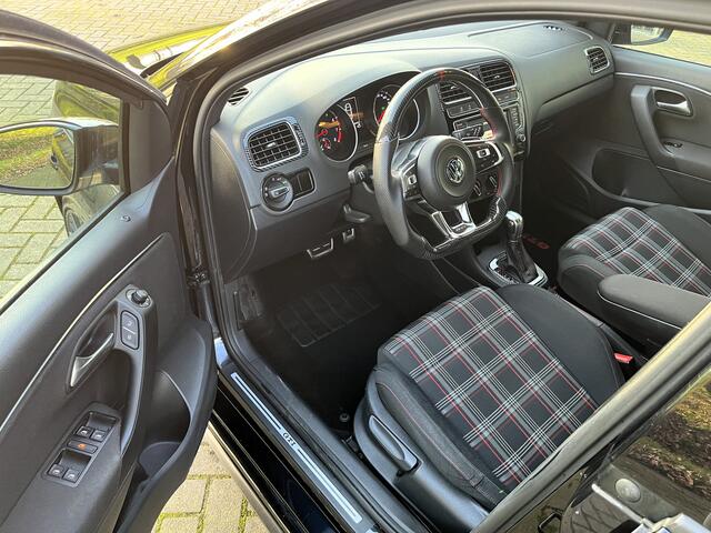 Volkswagen POLO 1.8 TSI GTI | AUTOMAAT | AIRCO | CARPLAY | CRUISE | PDC V&A
