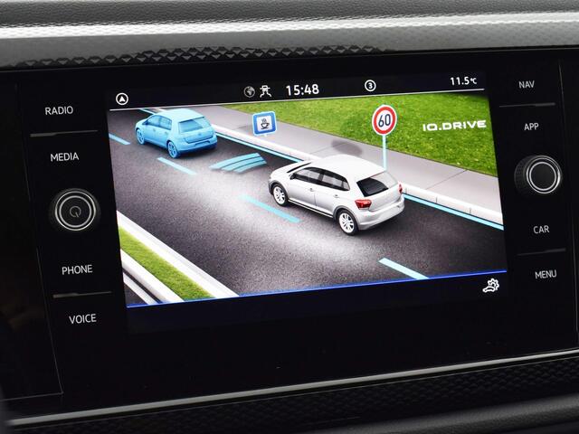 Volkswagen POLO 1.0 TSI 95pk Life · Apple/Android Car Play · Navigatie · Camera · Keyless · P-Sensoren · 15'' Inch · Garantie t/m 18-09-2027 of 100.000km