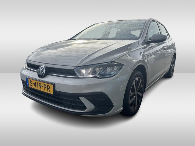 Volkswagen POLO 1.0 TSI Life Digital Cockpit / Parkeersensoren / LED verlichting / 16"LM velgen / Fabrieksgarantie tot 04-04-2027
