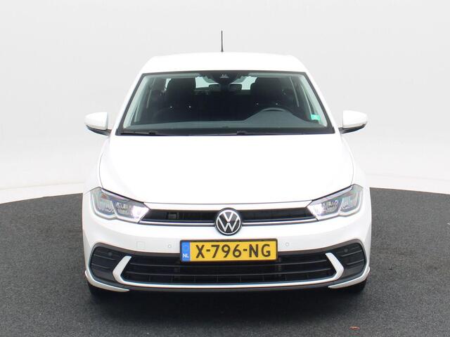 Volkswagen POLO 1.0 TSI Life Business | Adaptive Cruise | Climate Control | Stoelverwarming | Parkeersensoren | Navigatie | Carplay | 15 Inch | 40.672 Km!!