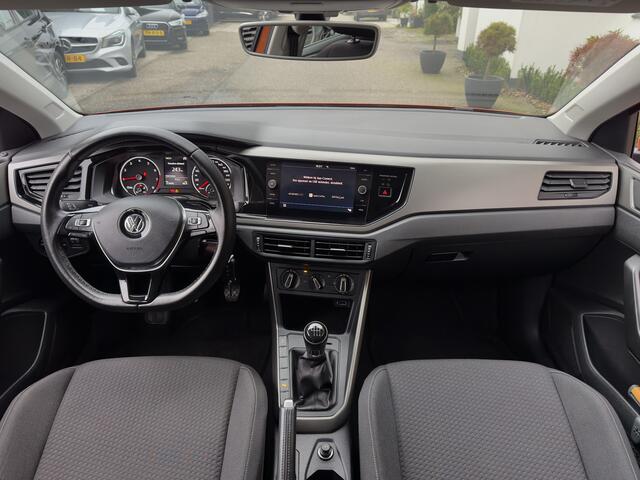 Volkswagen POLO 1.0 TSI COMFORTLINE NAVI CAMERA AIRCO APPLE-CARPLAY LED LMV PDC