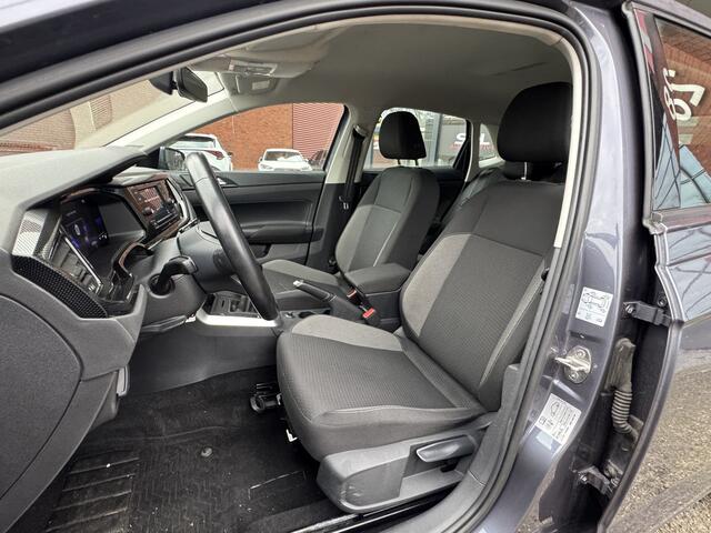 Volkswagen POLO 1.0 TSI Comfortline 1e EIGENAAR!! // FULL LED // APPLE CARPLAY / ANDROID AUTO // PDC V+A // CRUISE