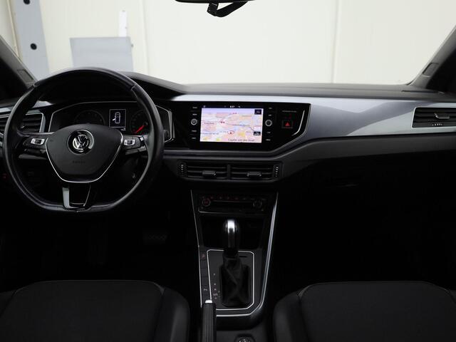 Volkswagen POLO 1.0 TSI 95pk DSG Highline Business · Navigatie · Parkeersensoren · Stoelverwarming
