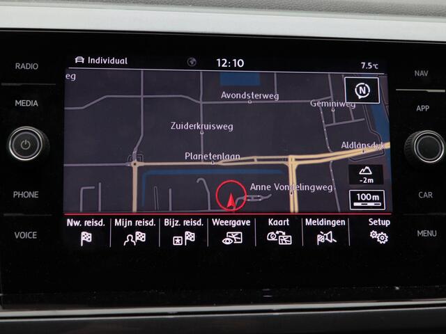 Volkswagen POLO 2.0 TSi GTi 200 Pk Automaat | Panoramadak | Adaptive Cruise | Full LED | Stoelverwarming | Navigatie | Camera | Carplay | 18 Inch | 132.738 Km!!