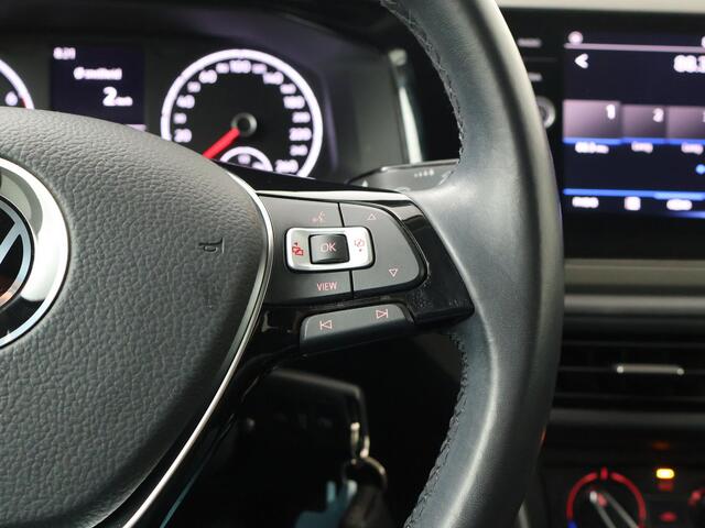 Volkswagen POLO 1.0 TSI R-Line Edition | 95 PK | Parkeersensoren | Adaptive cruise control | Apple CarPlay / Android Auto |