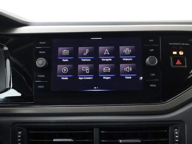 Volkswagen POLO 1.0 TSI R-Line Edition | 95 PK | Parkeersensoren | Adaptive cruise control | Apple CarPlay / Android Auto |