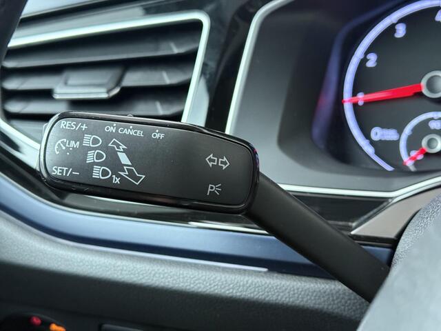 Volkswagen POLO 1.0 TSI Highline Business R | 95 PK | Adaptive cruise control | Climate control | Navigatiesysteem | R-Line |