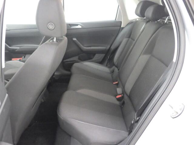 Volkswagen POLO 1.0 TSI Life Airco Caplay Navi Cruise Control Full LED PDC Voor/Achter 15" LM Velgen