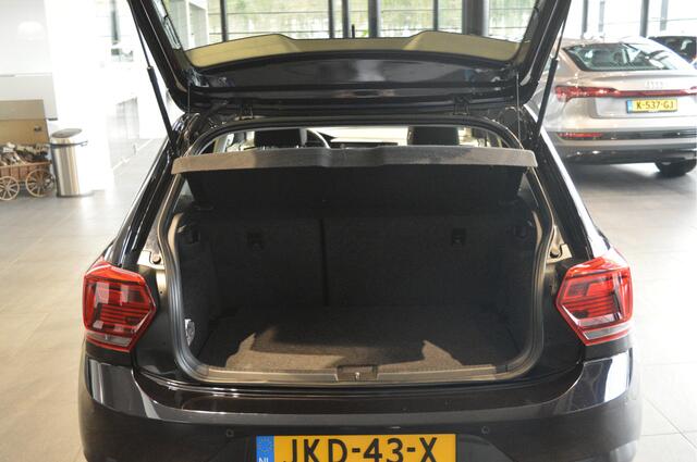 Volkswagen POLO 1.0 TSI R-LINE clima cruise pano camera led 17 inch !!