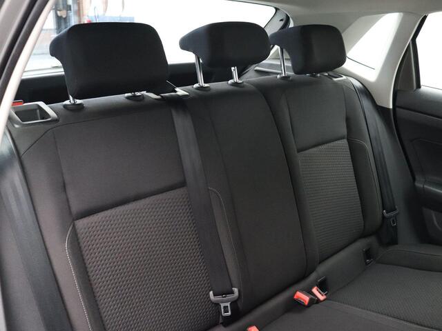 Volkswagen POLO 1.0 TSI Comfortline | Adaptieve cruise control | Lichtsensor | Apple Carplay | Android Auto |