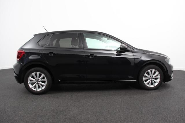 Volkswagen POLO 1.0 TSI 110 pk DSG Highline | Navigatie | Apple Carplay/Android Auto Wireless | Adaptive cruise control | Parkeersensoren | Stoelverwarming | Getinte ramen | Climatronic