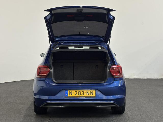 Volkswagen POLO 1.0 TSI Highline Navigatie Apple Carplay/Android Auto Airco Interieur verlichting Lichtmetalen velgen
