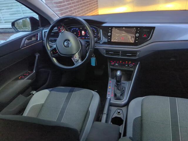 Volkswagen POLO 1.0 TSI R-Line / AUTOMAAT/ PARK. SENSOREN/ DIGITAL DASHBOARD/ NAVI/ CLIMA/ 16" LMV