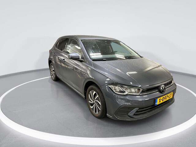 Volkswagen POLO 1.0 TSI 95pk DSG Life Business · Apple/Android Car Play · Navigatie · P-Sensoren · Stoelverwarming · 15'' Inch · Garantie t/m 03-01-2028 of 100.000km