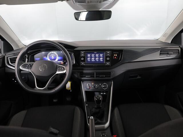 Volkswagen POLO 1.0 TSI Life 95 pk | Verlengde garantie | Navigatie via App | Parkeersensoren | Adaptieve cruise control | LED koplampen |