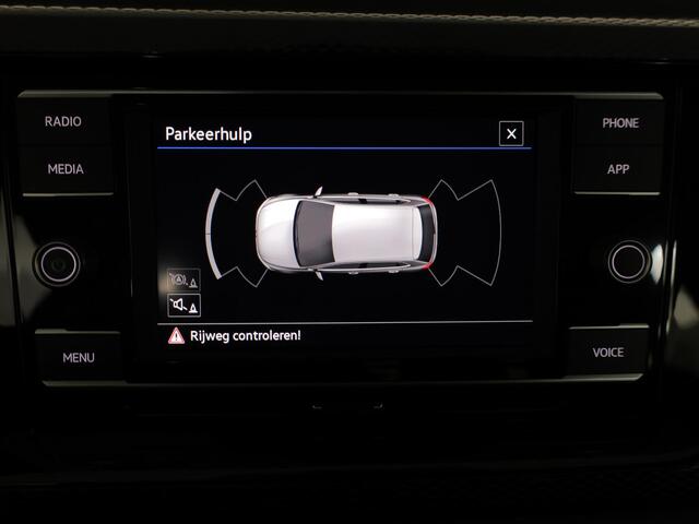 Volkswagen POLO 1.0 TSI Life 95 pk | Verlengde garantie | Navigatie via App | Parkeersensoren | Adaptieve cruise control | LED koplampen |