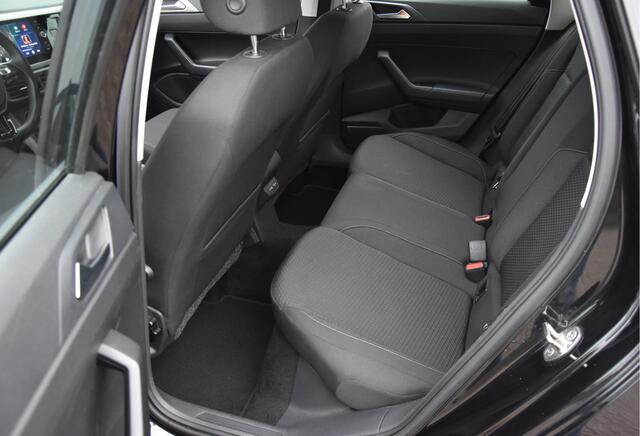 Volkswagen POLO 1.0 TSI Navi Carplay PDC NAP Garantie Comfortline business