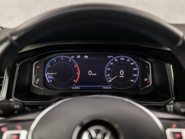 Volkswagen POLO 1.0 TSI Sportline (VIRTUAL COCKPIT, APPLE CARPLAY, GROOT NAVI, ADAPTIVE CRUISE, SPORTSTOELEN, ARMSTEUN, NIEUWE APK, NIEUWSTAAT)