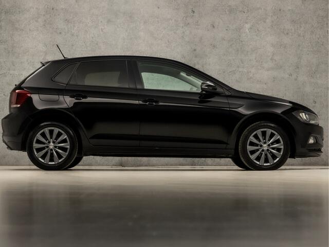 Volkswagen POLO 1.0 TSI Sportline (VIRTUAL COCKPIT, APPLE CARPLAY, GROOT NAVI, CLIMATE, SPORTSTOELEN, LM VELGEN, GETINT GLAS, PARKEERSENSOREN, ADAPTIVE CRUISE, NIEUWSTAAT)