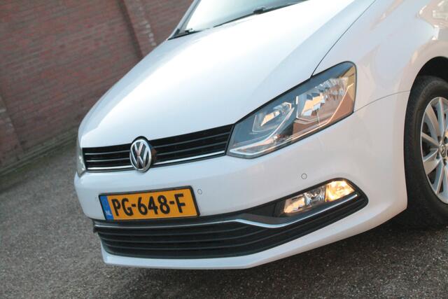 Volkswagen POLO 1.2 TSI Comfortline | Carplay | CC | Trekhaak | Navi