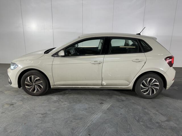 Volkswagen POLO 1.0 TSI Life / GARANTIE TM 11-2027/ ADAPT. CRUISE/ DIGITAAL DASH/ LED/ APP-CONNECT/ AIRCO/ PARK. SENSOREN/ 15" LMV/ BLUETOOTH