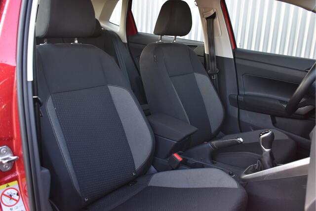 Volkswagen POLO 1.0 TSI Life Virtual cockpit, Adaptive cruise, Carplay, PDC, NAP