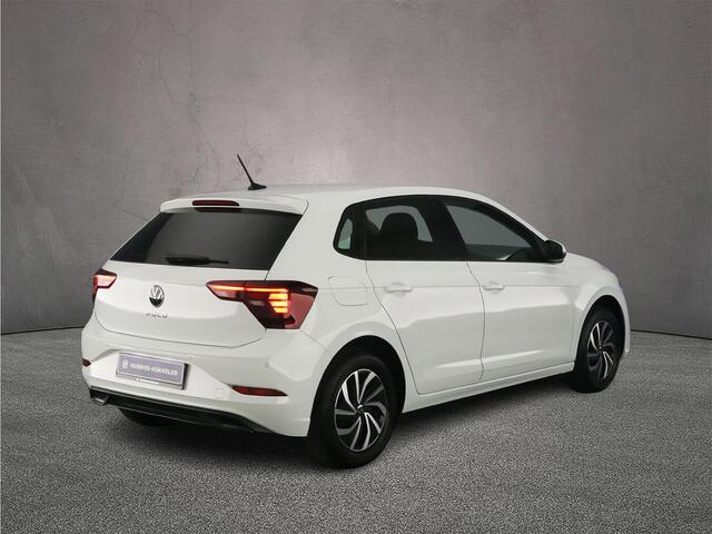Volkswagen POLO Life Edition 1.0 TSI 95pk Adaptive cruise control, Achteruitrijcamera, LED koplampen, DAB, Radio, App connect, Parkeersensor achter, Airco, Bluetooth
