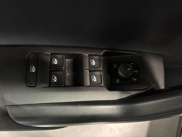 Volkswagen POLO 1.0 TSI 95pk DSG Life Business · Apple/Android Car Play · Navigatie · P-Sensoren · Stoelverwarming · 15'' Inch · Garantie t/m 04-01-2028 of 100.000km