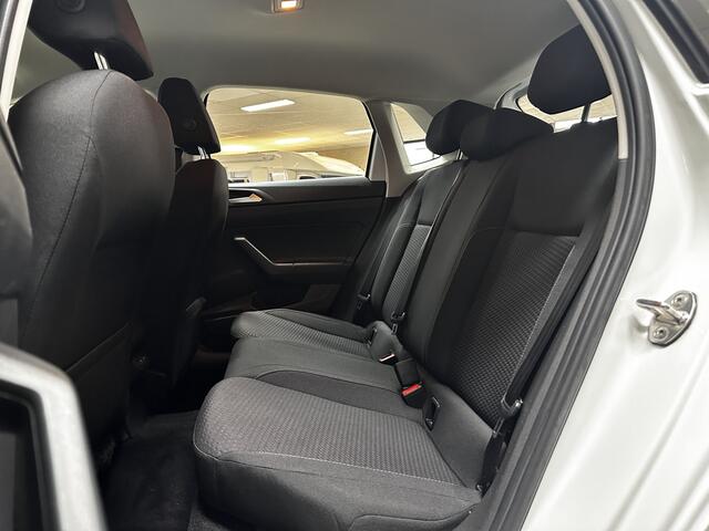 Volkswagen POLO 1.0 TSI Comfortline/ LED Dagrijverl./ DAB+/ Airco/ Navi/ Cruise/ Bluetooth/ Multi.LEDER.Stuur/ Elek.Pakket/ Isofix/ PDC V+A.