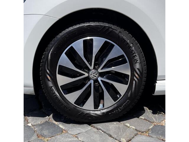 Volkswagen POLO 1.0 BlueMotion Edition | 15" LMV | Carplay | Airco | Volledig onderh. | All-in rijklaarprijs