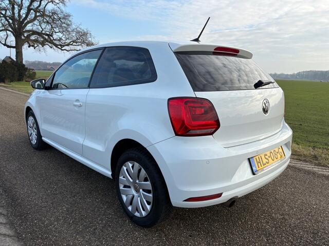 Volkswagen POLO 1.2 TSI HIGHLINE / AIRCO / NAVI / NETTE STAAT