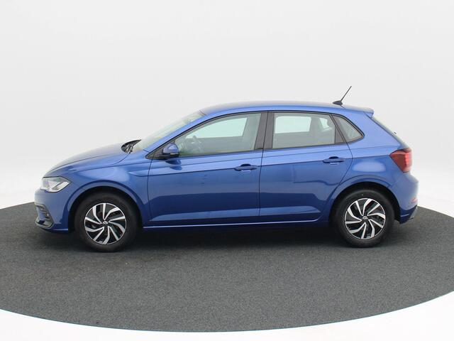 Volkswagen POLO 1.0 TSi Style | Virtual Cockpit | Camera | Stoelverwarming | Apple CarPlay | LED | Sensoren | 15 Inch | 37.902 Km!!