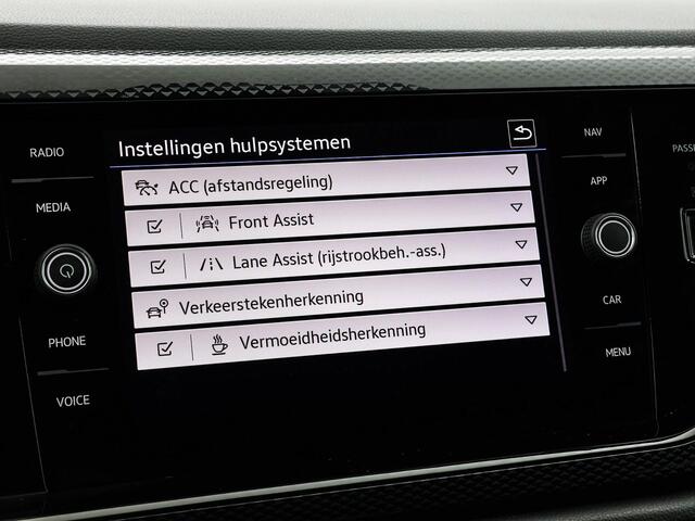 Volkswagen POLO 1.0 TSI 95pk Life · Apple/Android Car Play · ACC · P-Sensoren · Navigatie · Verkeersbord Detectie · Clima · DAB · Garantie t/m 17-10-2027 of 100.000km