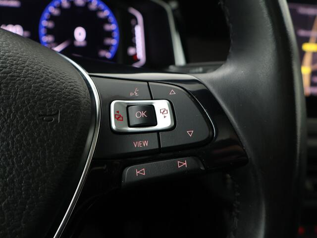 Volkswagen POLO 1.0 TSI Highline | 95 PK | Panoramadak | LED verlichting | Apple Carplay/Android Auto | R-Line |