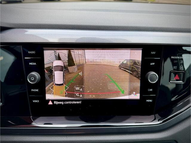 Volkswagen POLO 1.0 TSI Style NAVI ECC ACC