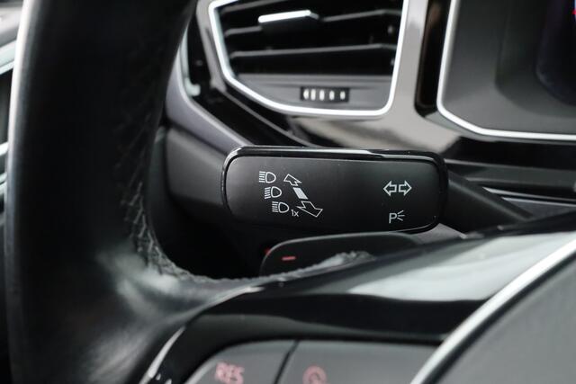 Volkswagen POLO 1.0 TSI Highline DSG | Camera | Adapt. Cruise | All Season | Navi | LED | PDC | Stoelverw.