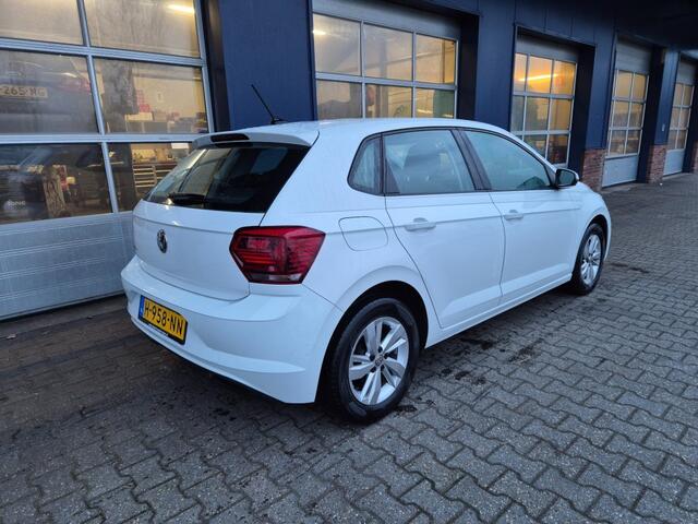 Volkswagen POLO 1.0 TSI COMFORTLINE BUSINESS, CARPLAY, NAVI, ADAPTIEVE CRUISE, ALL IN prijs!