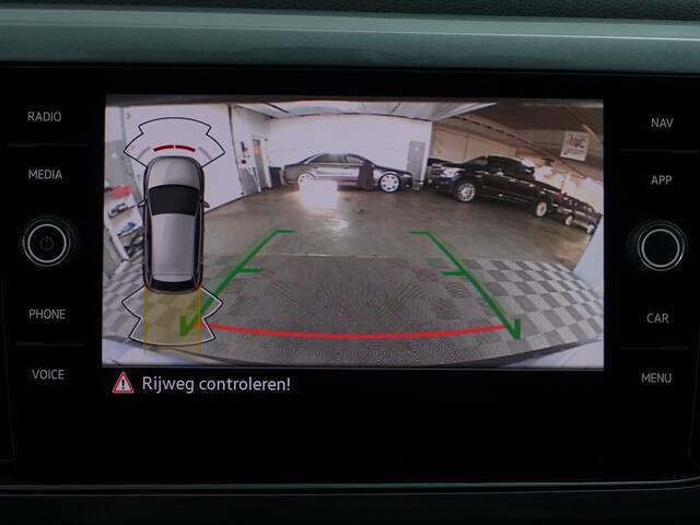 Volkswagen POLO 1.0 TSI R-Line Business Aut- IQ Lights, Carplay, Android Auto, Virtual Cockpit, Stoelverwarming, ACC Cruise